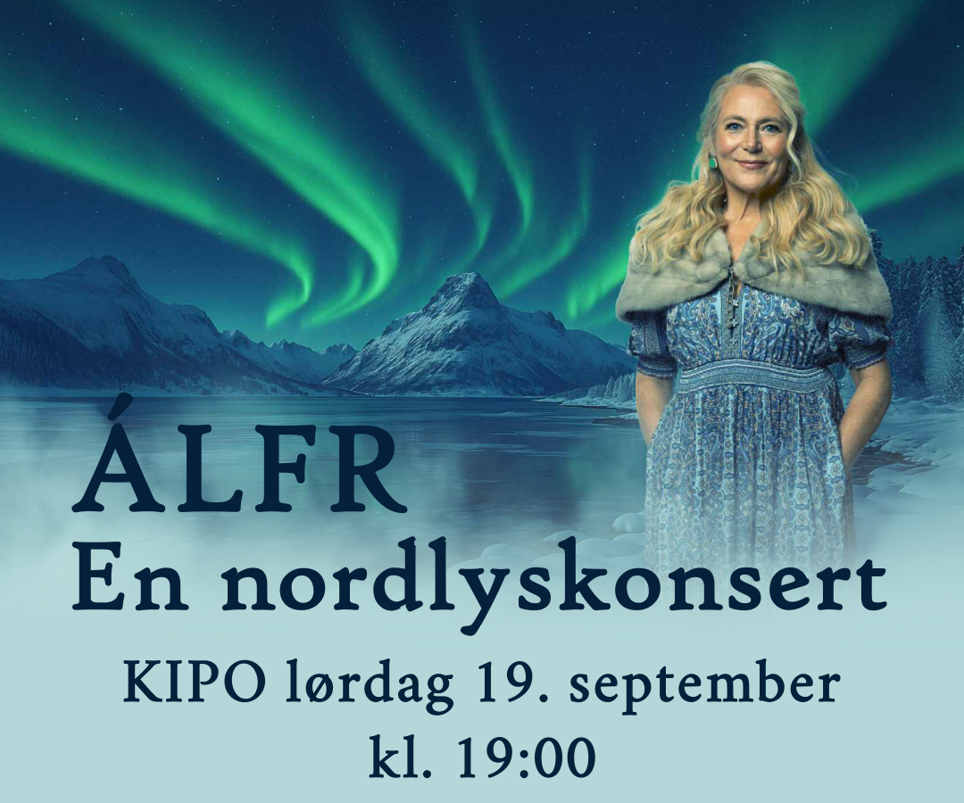 ÁLFR, en nordlyskonsert, KIPO lørdag 19. september kl. 19:00, bildet viser Marianne Juvik Sæbø med snødekte fjell og nordlyshimmel i bakgrunnen.